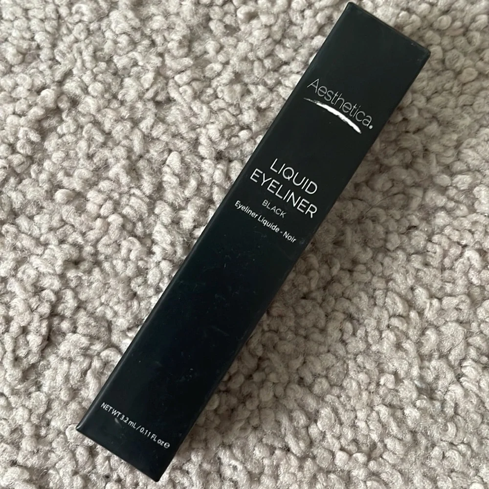 NWT Aesthetica Liquid Eyeliner - Picture 6 of 10